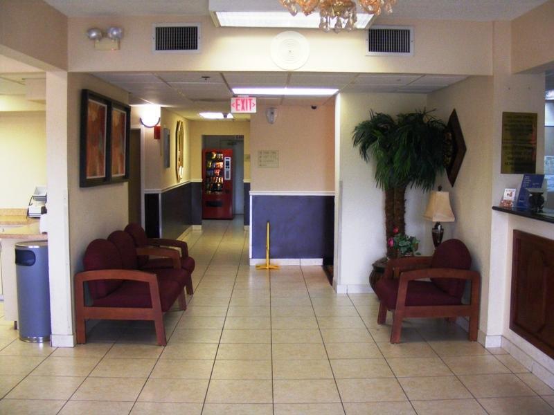 Baymont Inn & Suites Orlando/Universal Area Exterior foto